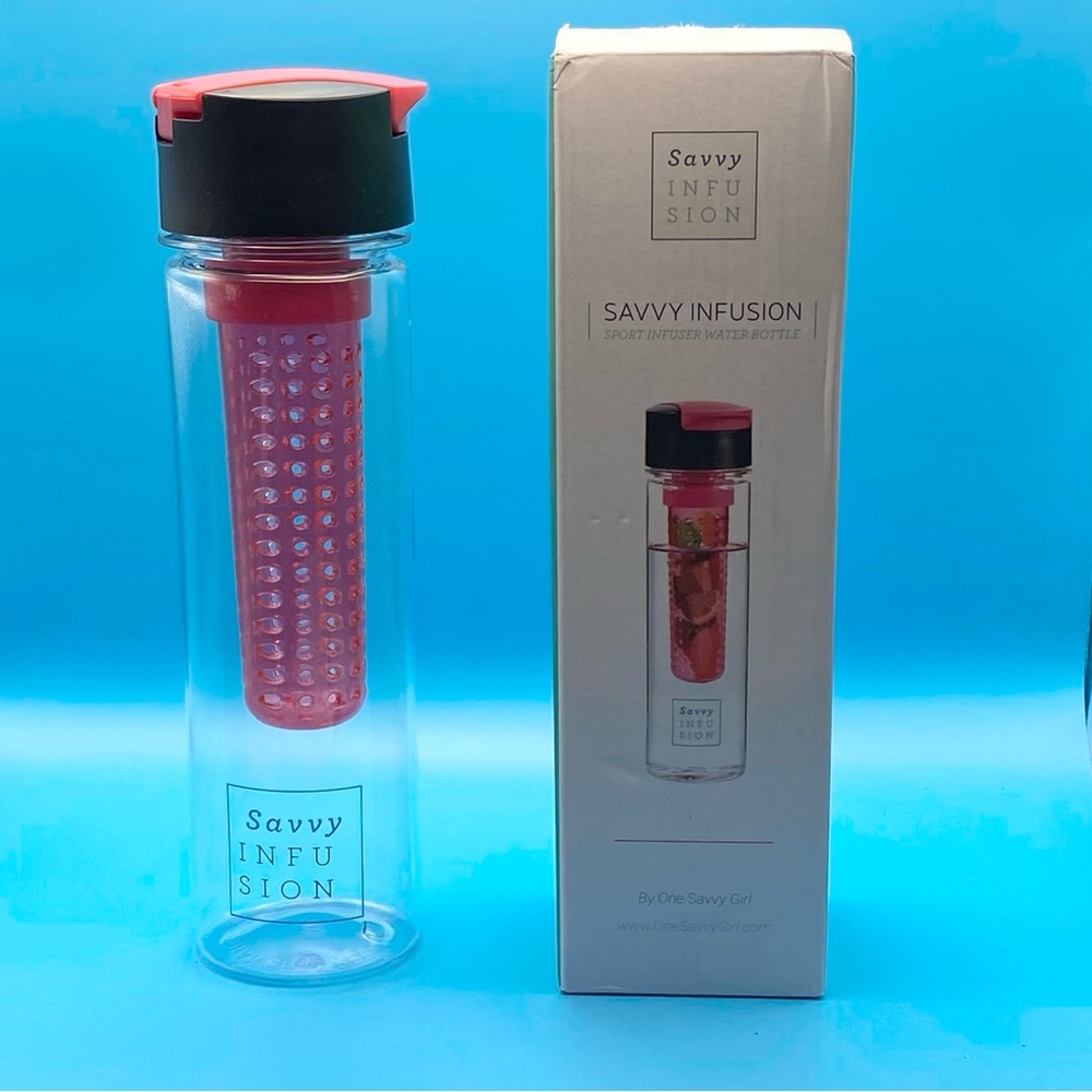 SAVVY INFUSION Sports Infuser Water Bottle New